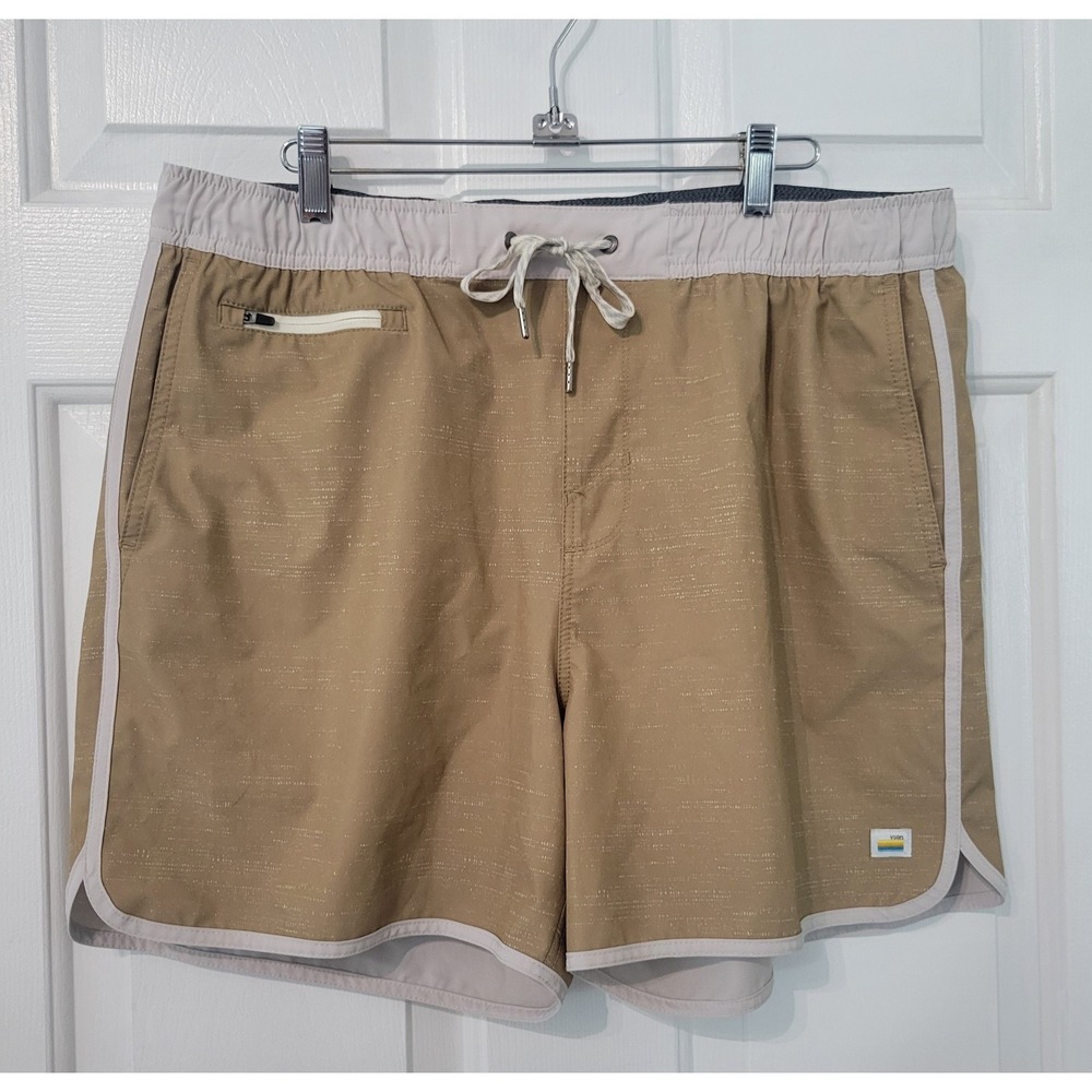 Vuori Mens Banks Shorts Tan Brown Size XLarge Lightweight Drawstring Athletic